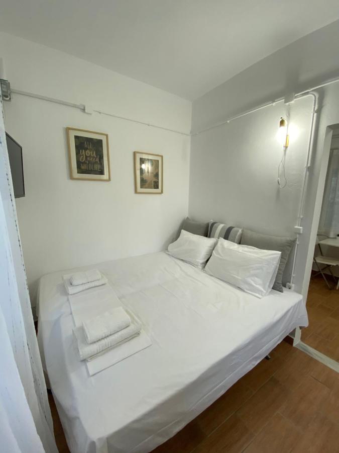 House With Beautiful Garden In Plomari Appartement Buitenkant foto